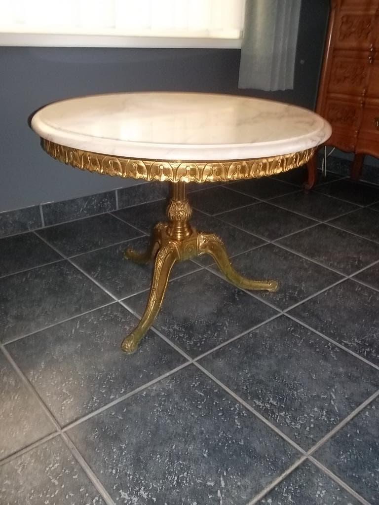 salontafeltje, Ophalen