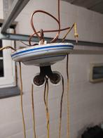 Lampe ancienne, Enlèvement