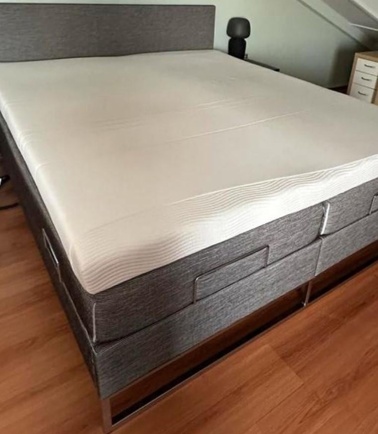 Tempur boxspring 180x200 cm, Gris, Tissu, Comme neuf, Enlèvement