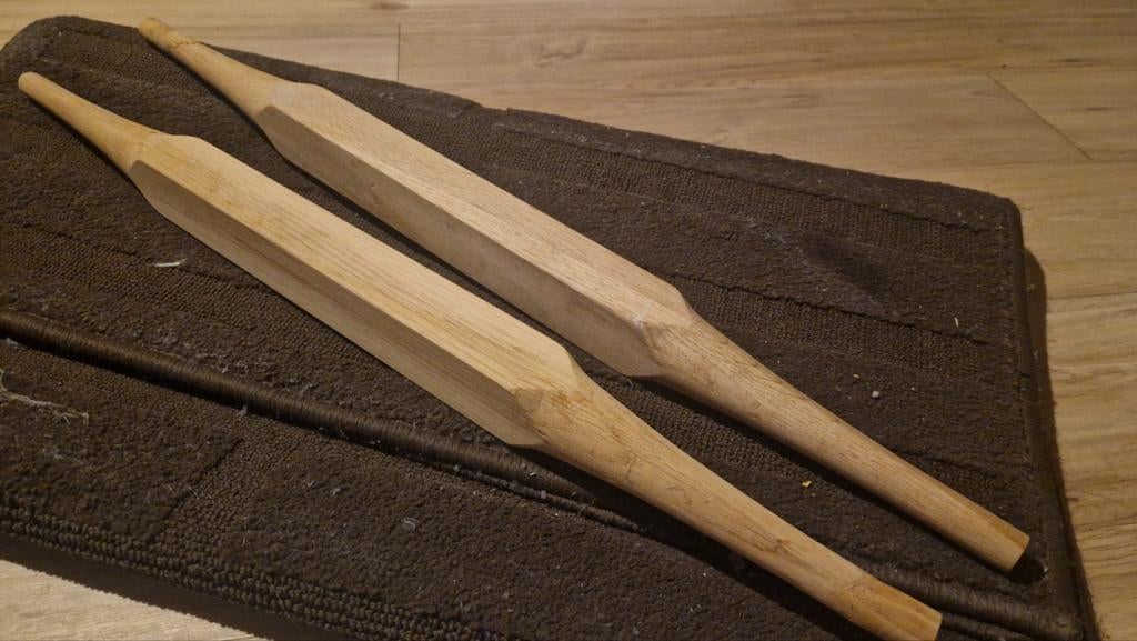 Houten trapspijl, Doe-het-zelf en Bouw, Ladders en Trappen, Ophalen