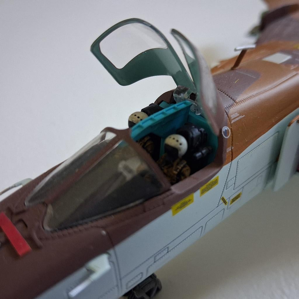 Modèle réduit avion Russe, Collections, Aviation, Enlèvement ou Envoi, Comme neuf, Modèle réduit