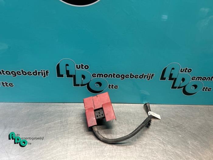 Accupool van een Opel Karl (Karl 15-), Auto-onderdelen, Accu's en Toebehoren, Opel, Gebruikt, 3 maanden garantie, Ophalen of Verzenden