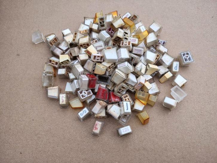 Druk Toetsen Wurlitzer 1900/2000/ 2100 (Div) jukebox, Verzamelen, Automaten | Jukeboxen, Wurlitzer, Verzenden