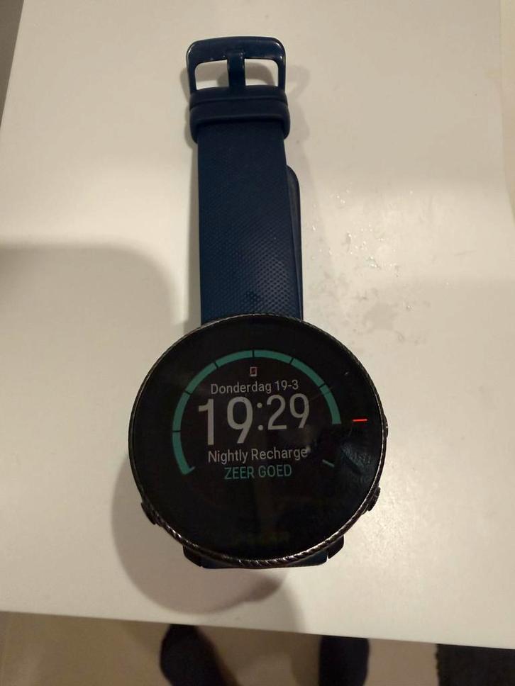 Polar Vantage M2, Handtassen en Accessoires, Sporthorloges, Gebruikt, Zwart, Waterdicht, Ophalen