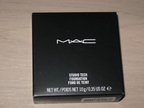 Nieuwe mac nc25-basis, Handtassen en Accessoires, Uiterlijk | Cosmetica en Make-up, Nieuw, Make-up, Gehele gezicht, Beige, Ophalen of Verzenden