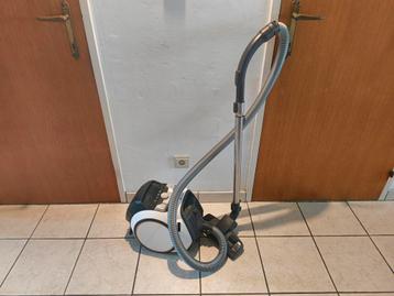 Miele CX1 boost beschikbaar voor biedingen