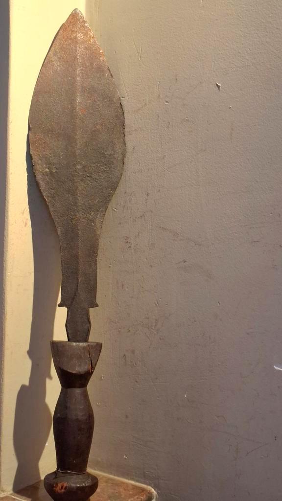 Congo/Kuba/ Sabre début XXeme., Antiquités & Art, Art | Art non-occidental, Enlèvement ou Envoi