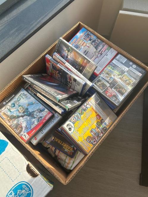 Groot lot rommelmarktspullen, Diversen, Rommelmarktspullen, Ophalen
