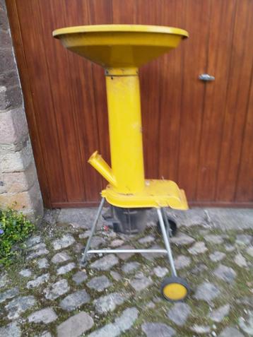 Broyeur à végétaux beschikbaar voor biedingen