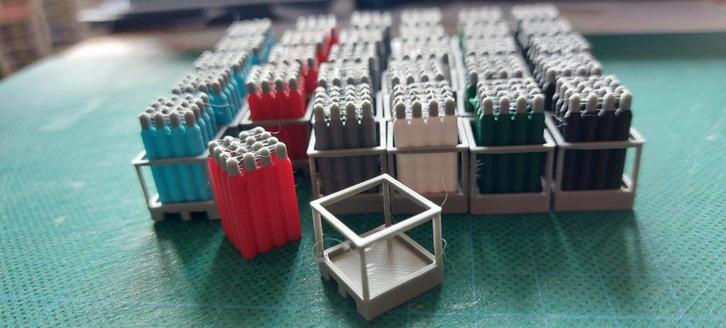 BOUTEILLES DE GAZ LK 2106 AVEC CASIER 1:87., Hobby & Loisirs créatifs, Trains miniatures | HO, Neuf, Autres types, Trix, Envoi