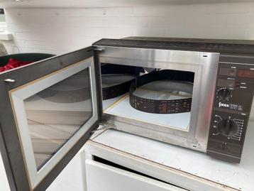 Vintage SIERA microgolfoven / microwave / magnetron beschikbaar voor biedingen