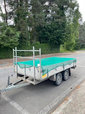 Dubbelas plateau aanhangwagen