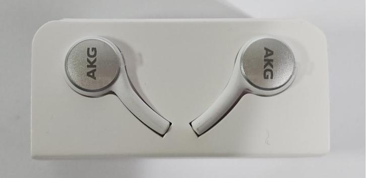 Samsung AKG - Oortjes - 3,5mm Jack Aansluiting - Wit | Nieuw, Telecommunicatie, Mobiele telefoons | Oordopjes, Nieuw, In gehoorgang (in-ear)