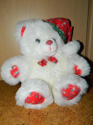 Kerstknuffel beer beschikbaar voor biedingen