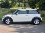 Mini One - 1.4i - digitale airco - 6 versnellingen &garantie, Voorwielaandrijving, 4 zetels, Stof, Beige