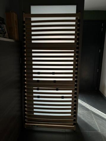 Lattenbodem beschikbaar voor biedingen