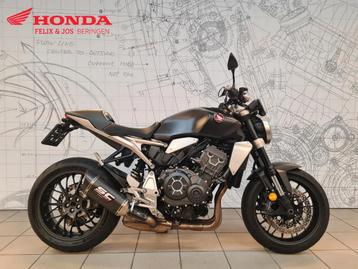 Honda CB1000R (bj 2022) beschikbaar voor biedingen