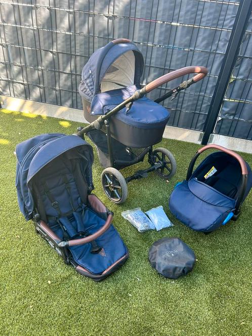 3 in 1 kinderwagen (baby tot 15kg) VENICCI incl Isofix, Kinderen en Baby's, Kinderwagens en Combinaties, Zo goed als nieuw, Kinderwagen