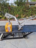 Kader bmw F650, Enlèvement