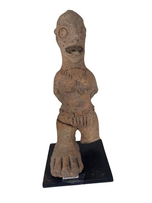 Afrikaanse terracotta sculptuur Big Foot Komaland Ghana, Antiek en Kunst, Kunst | Beelden en Houtsnijwerken, Ophalen of Verzenden