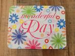 Doosje Wonderful Day, Ophalen of Verzenden, Zo goed als nieuw