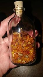 Amber fles, Verzamelen, Mineralen en Fossielen, Ophalen of Verzenden, Mineraal