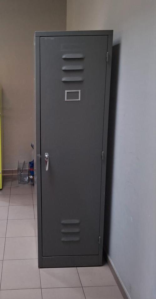 Grote grijze industriële locker, hangkast en/of met schappen, Huis en Inrichting, Kasten | Lockerkasten, Gebruikt, Ophalen