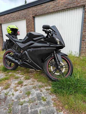 Yamaha yzfr 125 9700kms  beschikbaar voor biedingen