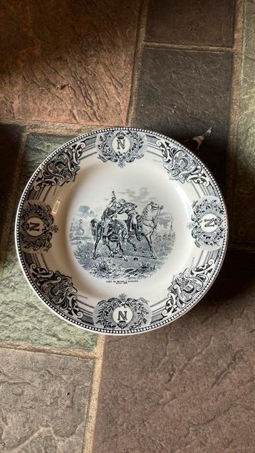 porseleinen borden Napoleon beschikbaar voor biedingen