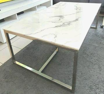 Witte marmeren woonkamertafel  beschikbaar voor biedingen