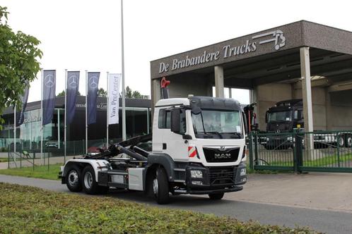 MAN TGS 26.420 6x2 - 2017 - 300.620 km - EURO 6 - containerh, Autos, Camions, Entreprise, Achat, Caméra de recul, Radio, Attache-remorque