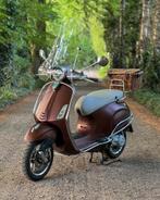 Vespa Primavera 50th anniversary A klasse, Fietsen en Brommers, Ophalen, Overige modellen, Klasse A (25 km/u), Zo goed als nieuw