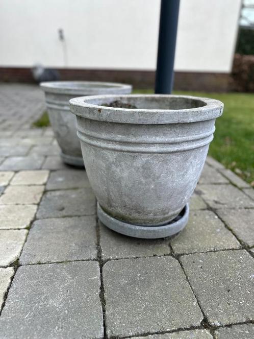 Mooie bloempotten, Tuin en Terras, Bloempotten, Gebruikt, Steen, Balkon, Tuin, Minder dan 40 cm, 25 tot 40 cm, Rond, Ophalen