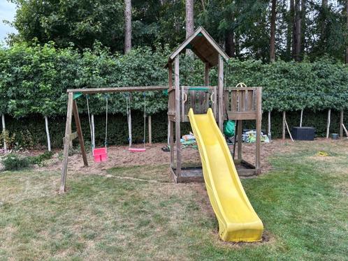 Jungle gym speelhuisje met 2 schommels en glijbaan, Kinderen en Baby's, Speelgoed | Buiten | Speelhuisjes, Gebruikt, Hout, Ophalen