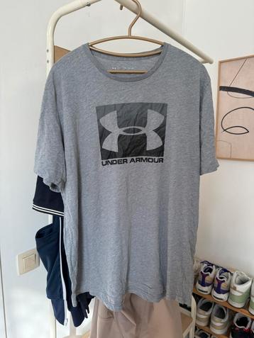 Under Armour T Shirt Grey Gris Size XL beschikbaar voor biedingen