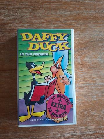 Vhs Daffy Duck en zijn vrienden  beschikbaar voor biedingen