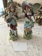Grote porseleinen figuren, Ophalen, Zo goed als nieuw