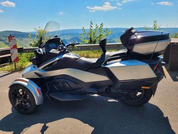 Can Am Spyder RT 2024, Plus de 35 kW, 3 cylindres, 1330 cm³