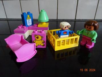 duplo 2787, babykamer met baby en mama**VINTAGE*