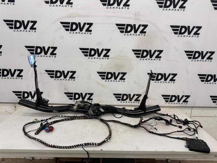 Trekhaak van een Volkswagen Tiguan Allspace, Auto-onderdelen, Ophanging en Onderstel, Volkswagen, Gebruikt, 3 maanden garantie