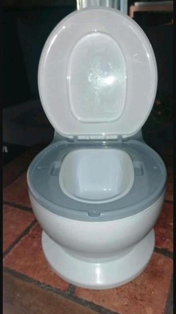 Kinder potje  beschikbaar voor biedingen