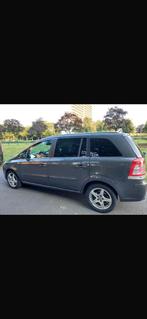 Opel zafira 2011, Auto's, Euro 5, Bedrijf, Zafira, Te koop
