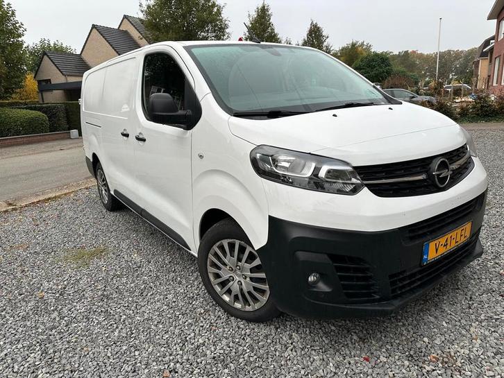 opel vivaro L3 2.0L  2022  met nieuwe apk  03/11/2026, Auto's, Bestelwagens en Lichte vracht, Bedrijf, Opel, Ophalen