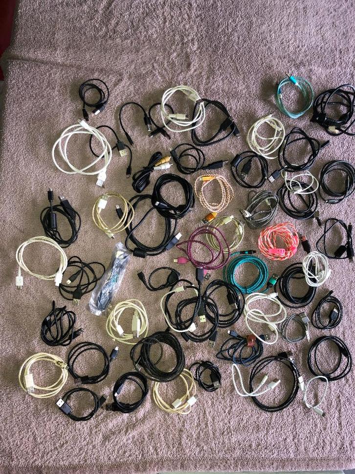 55 PC câbles USB data ordinateur smartphone lecteur externe, Informatique & Logiciels, Pc & Câble réseau, Enlèvement ou Envoi