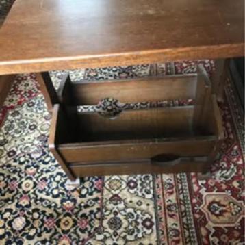 Krantenrekje/Dagbladen beschikbaar voor biedingen