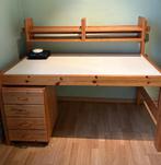 Massief houten bureel, Ophalen