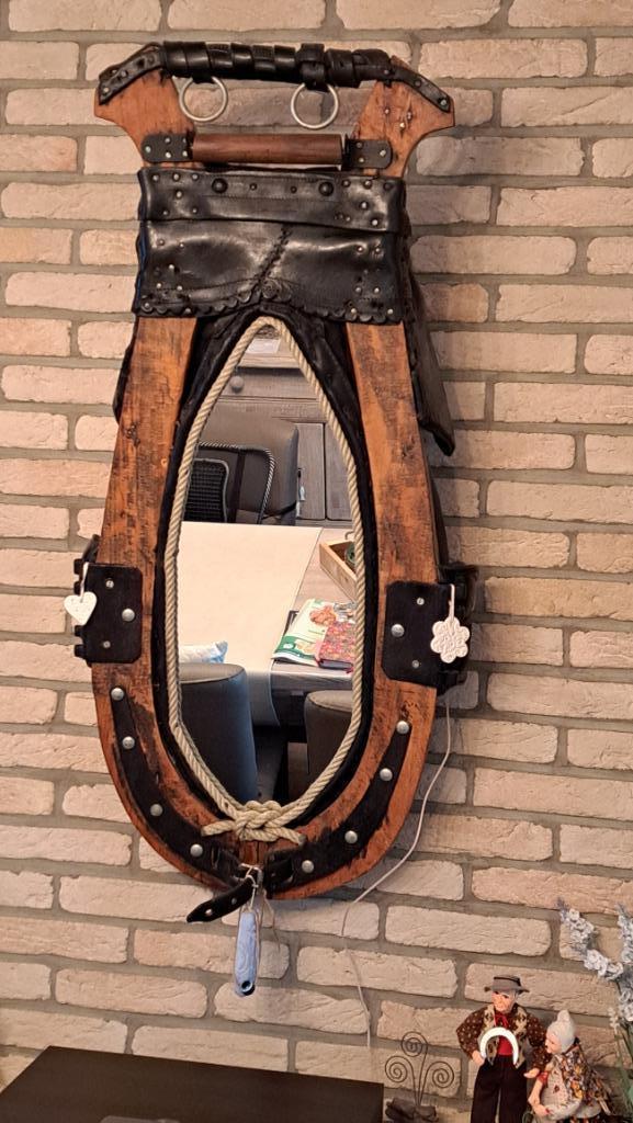 Harnais de cheval avec miroir, Antiek en Kunst, Antiek | Spiegels, 50 tot 100 cm, 100 tot 150 cm, Ovaal, Ophalen