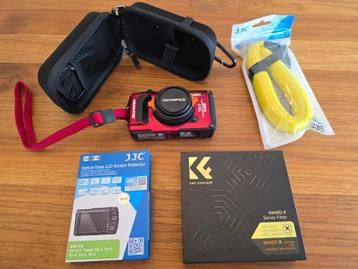 Olympus Tough TG-7 Digital Camera (Red) beschikbaar voor biedingen