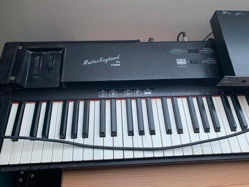 Clavier et module de son Fatar Studio 900 Yamaha MU90R, Musique & Instruments, Pianos, Utilisé, Piano, Noir, Digital, Enlèvement ou Envoi
