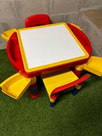 Kinder speeltafel met 2 stoelen, Kinderen en Baby's, Ophalen, Zo goed als nieuw